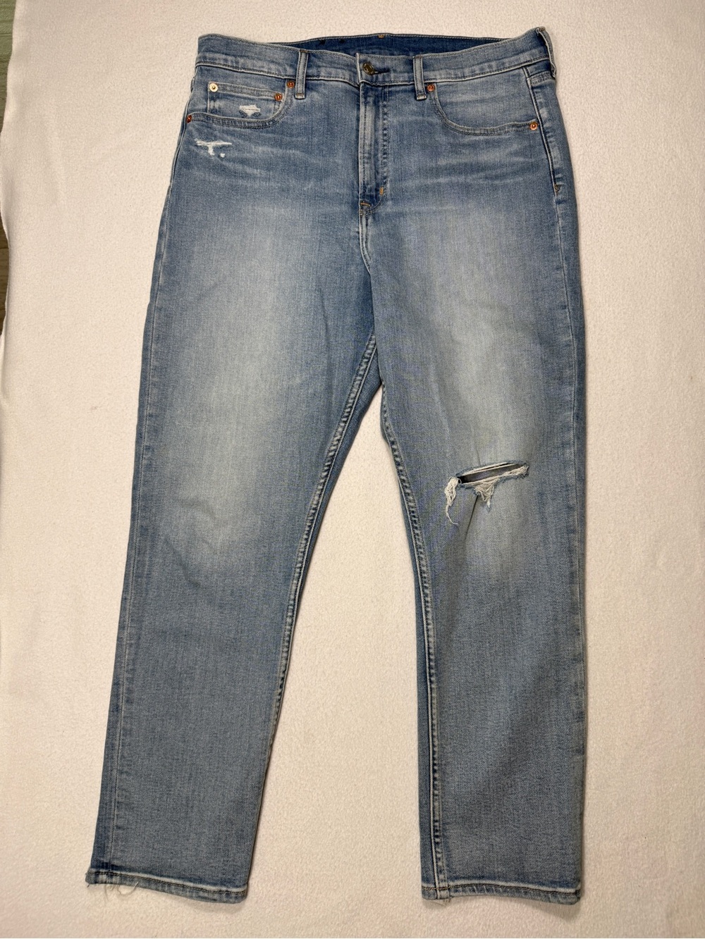 2/$30 GAP Cigarette Hi Rise Light Blue Distressed Jeans Size 32/14R #2414 - Picture 2 of 7